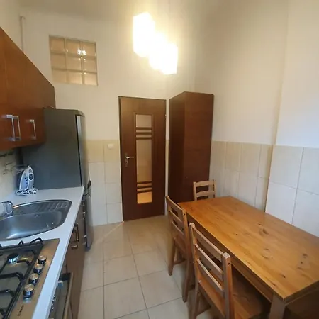 Hostel 